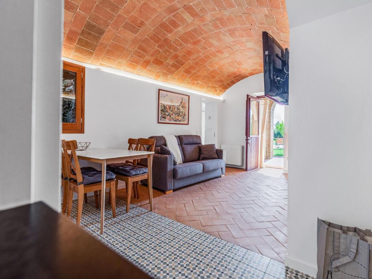 Belvilla By Oyo Masmore Petit Vulpellac Exterior photo